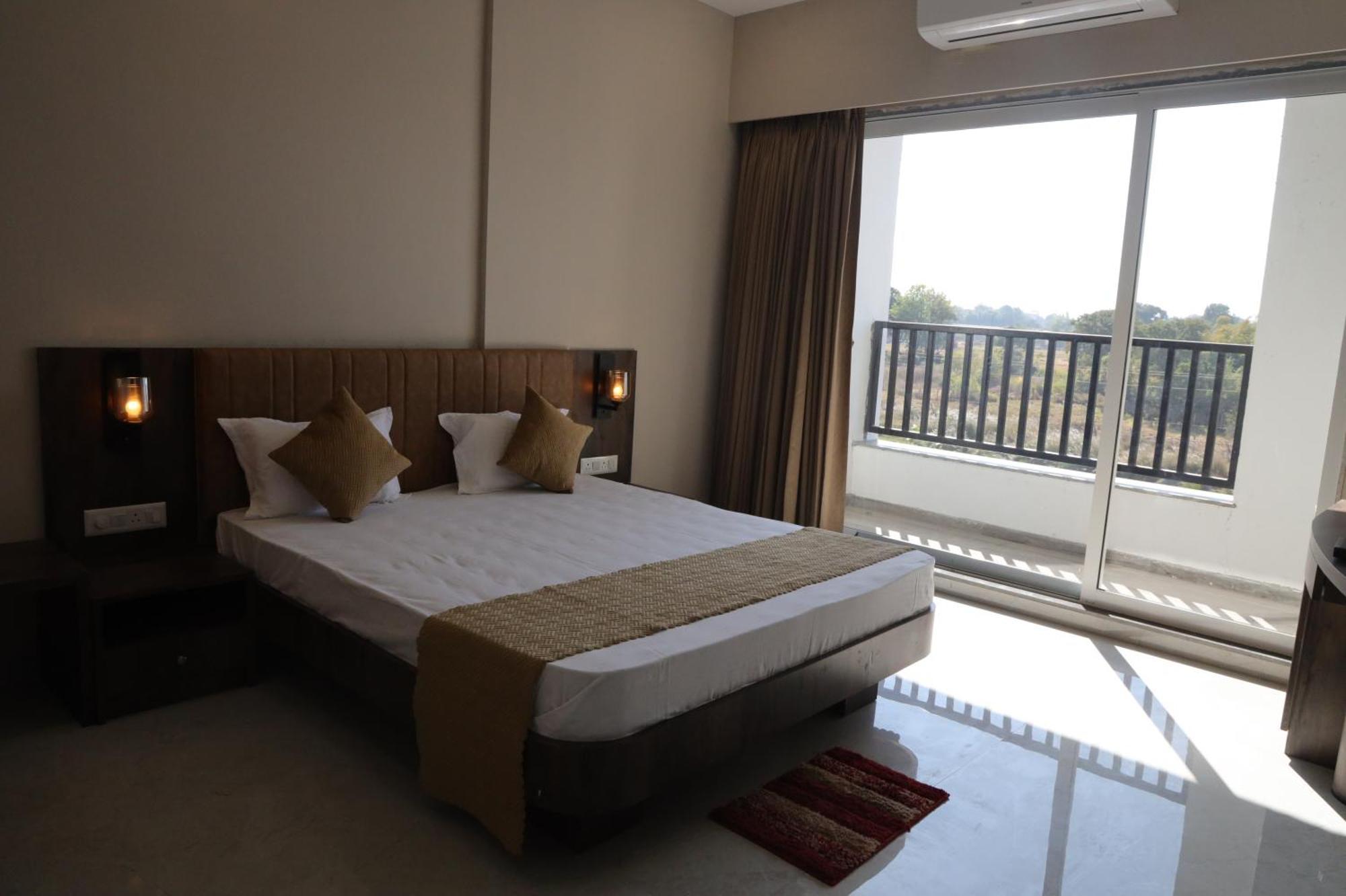 Kanke Resort Ratu Екстер'єр фото